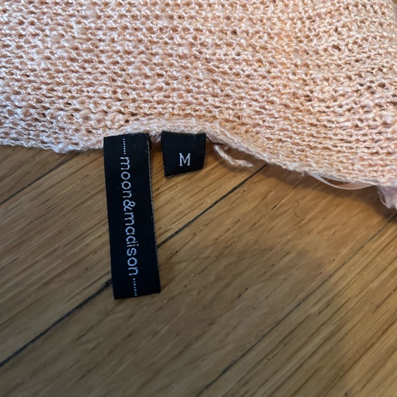 Moon & Madison blush pink sweater - Picture 3 of 4